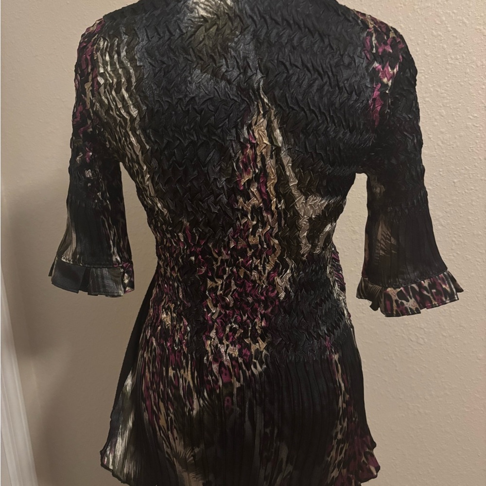 Alberto Malaki black top size M with tie front - Picture 6 of 7